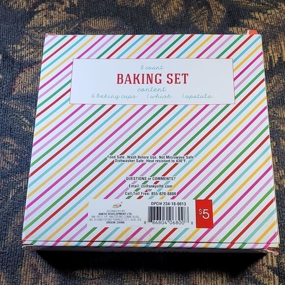 Kids 8 Count Baking Set- NIP - Picture 5 of 5